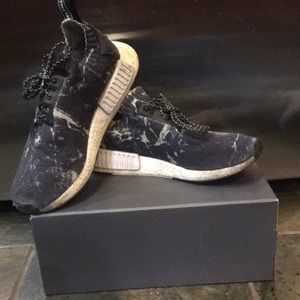 Tie die adidas sneakers